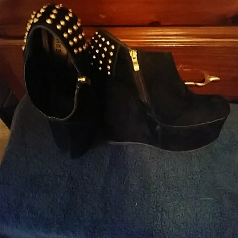 Black suede shooties by Bamboo